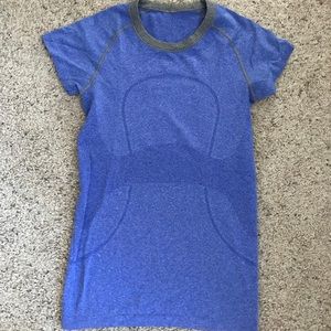 Lulu Lemon Workout Tee
